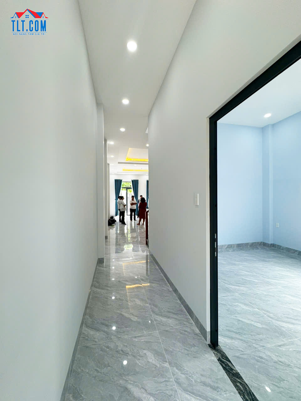 Nh&agrave; c&oacute; chiều s&acirc;u