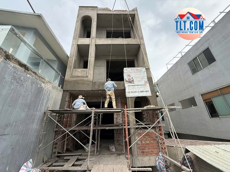 Xây nhà phần thô tại Bình Dương