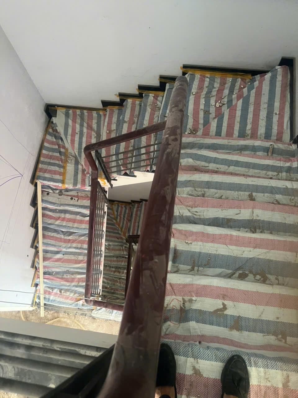 sửa chữa nh&agrave; quận 9