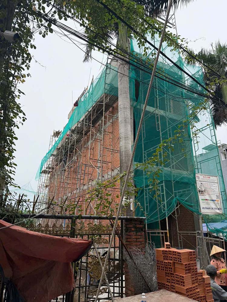 Thi c&ocirc;ng x&acirc;y nh&agrave; phần th&ocirc; hcm