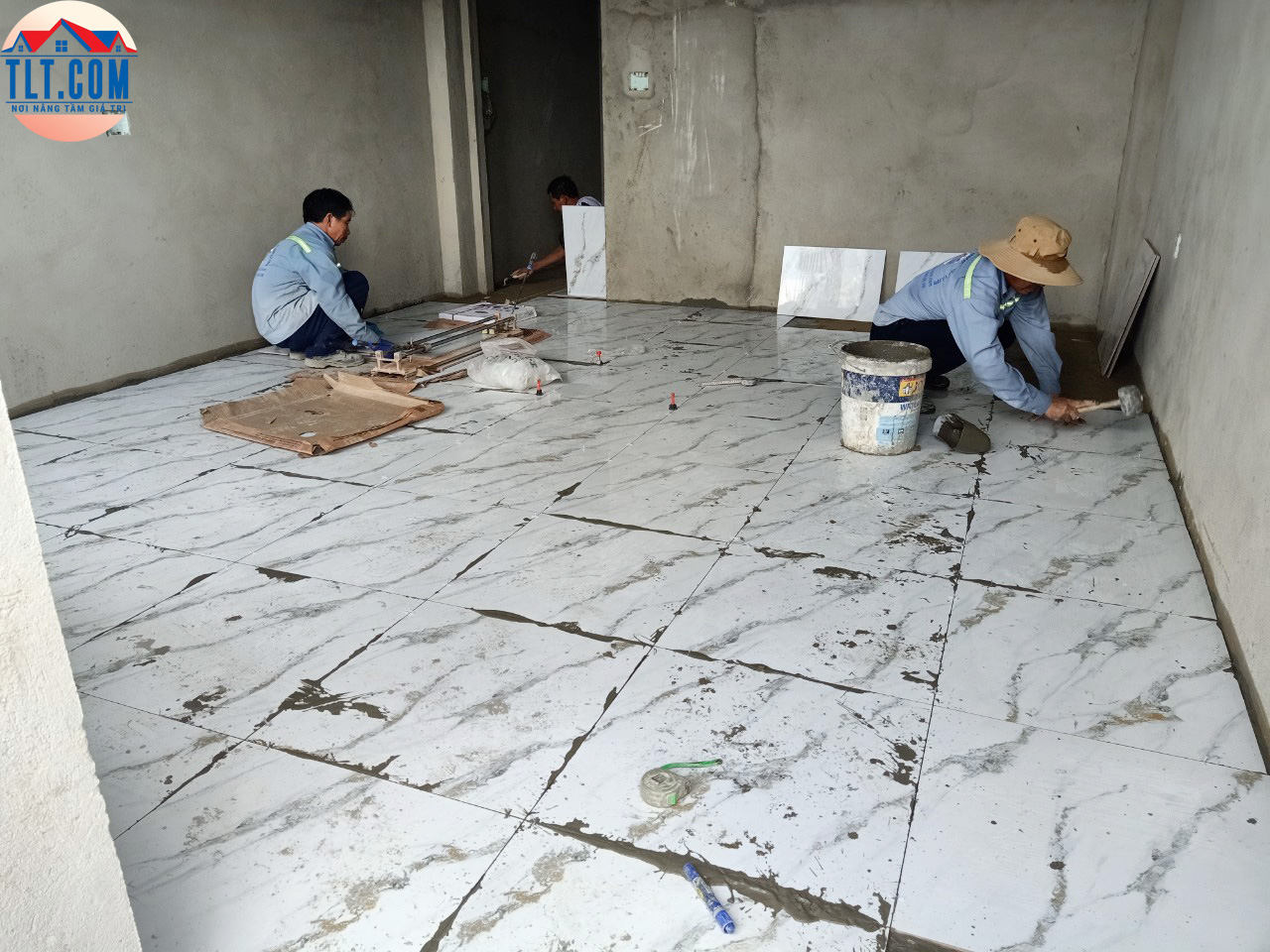 đội ngũ thi c&ocirc;ng ch&uacute; trọng trong từng chi tiết