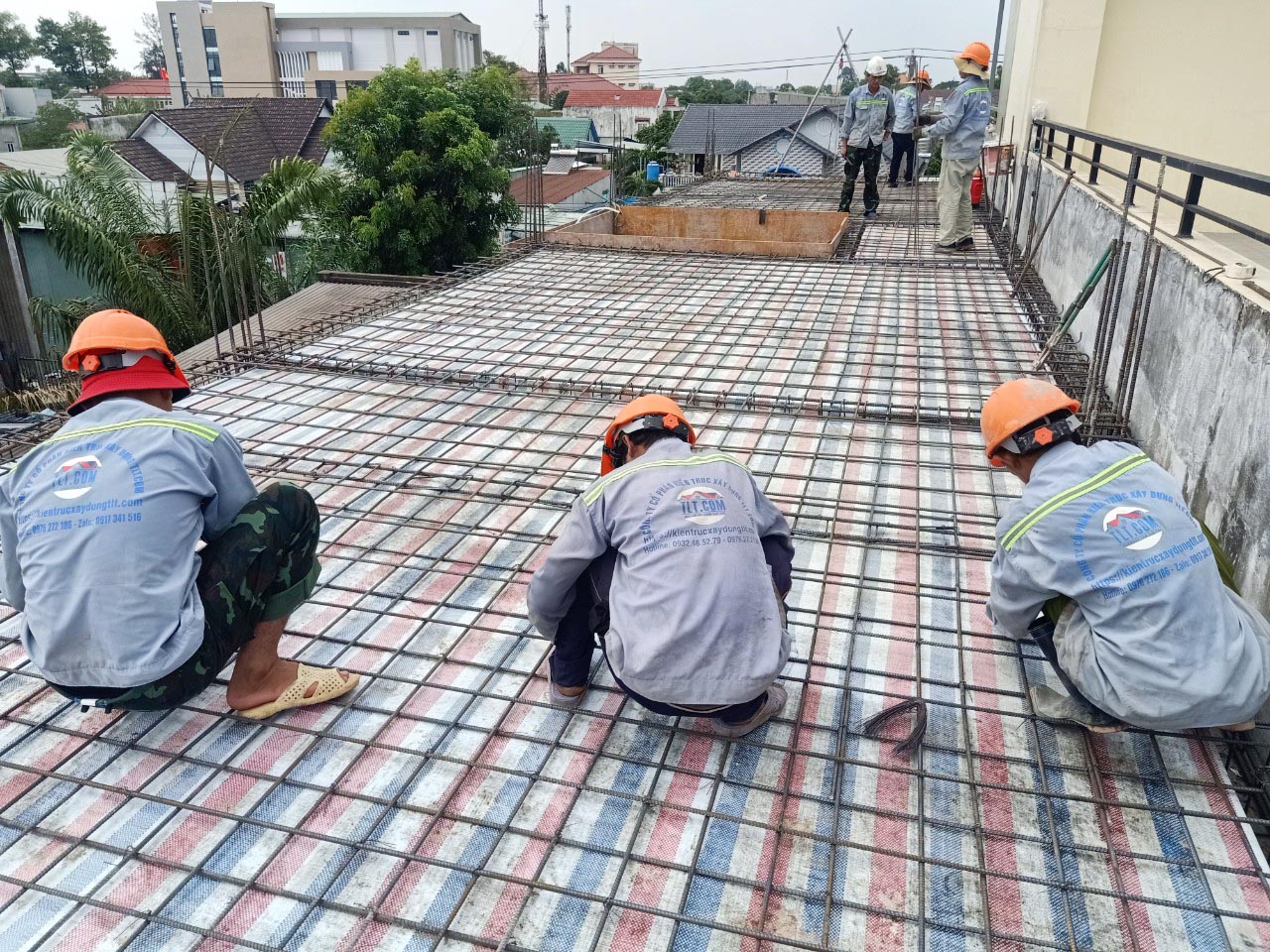 x&acirc;y nh&agrave; phần th&ocirc; tphcm