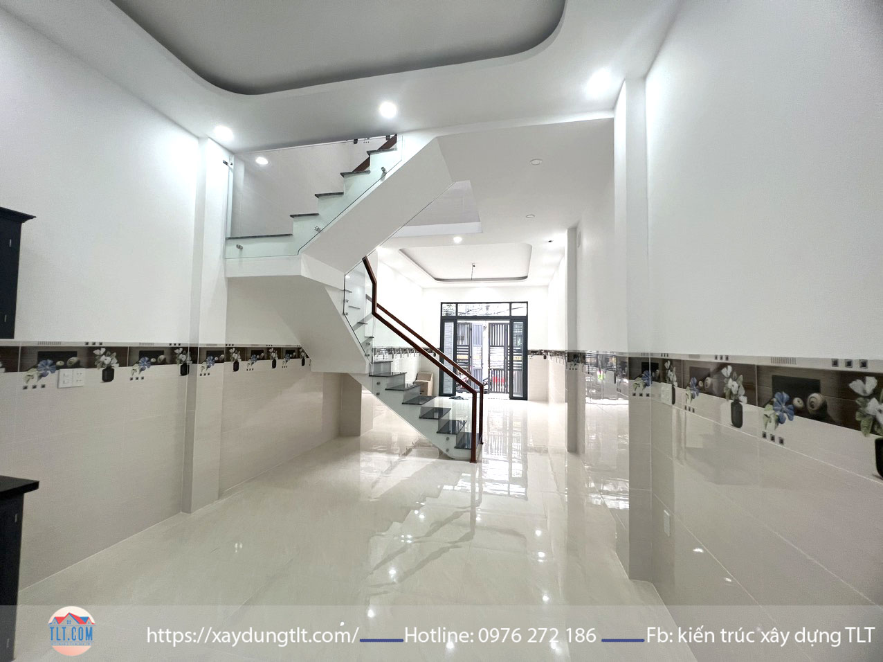 Kh&ocirc;ng gian tầng trệt ng&ocirc;i nh&agrave; 