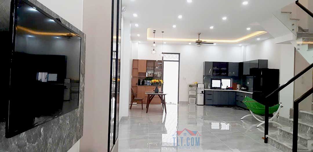 Nội thất nh&agrave; 1 trệt 2 lầu 