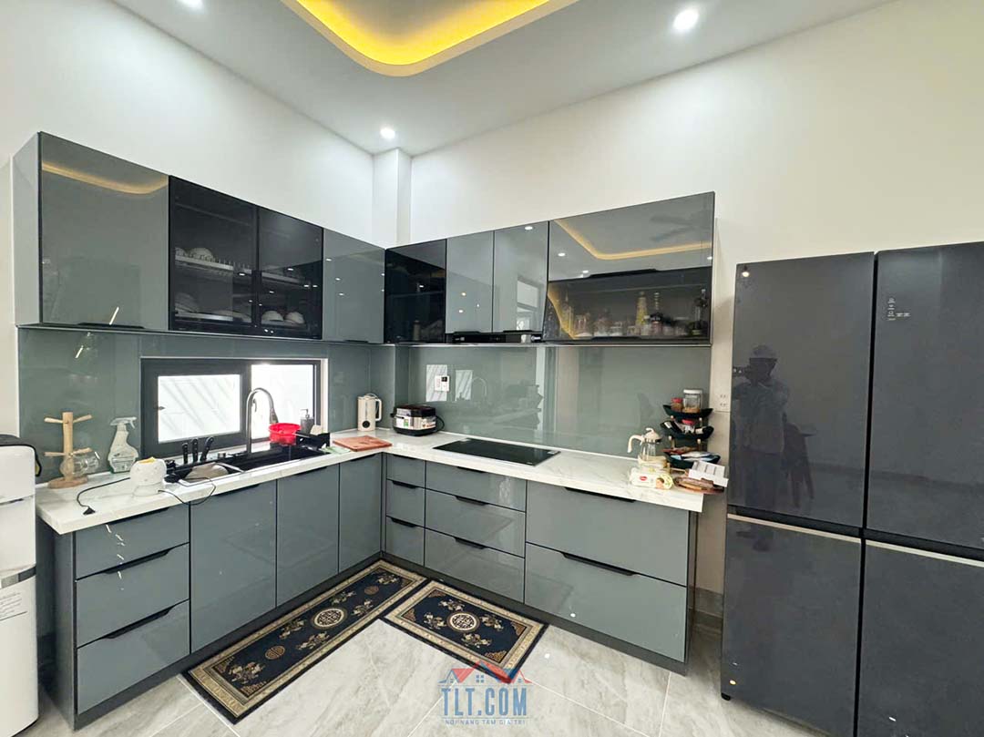 Nội thất nh&agrave; 1 trệt 2 lầu