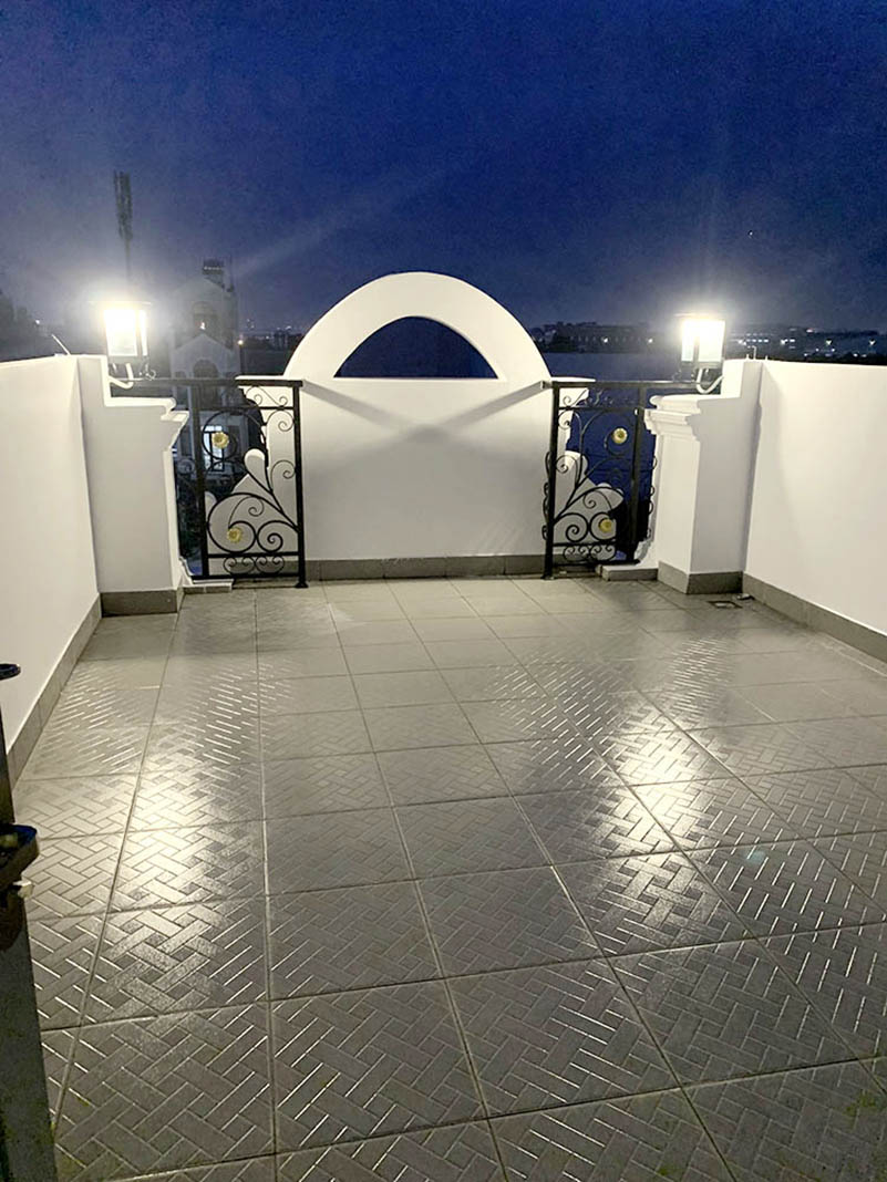 Hoàn thiện phần sân thượng