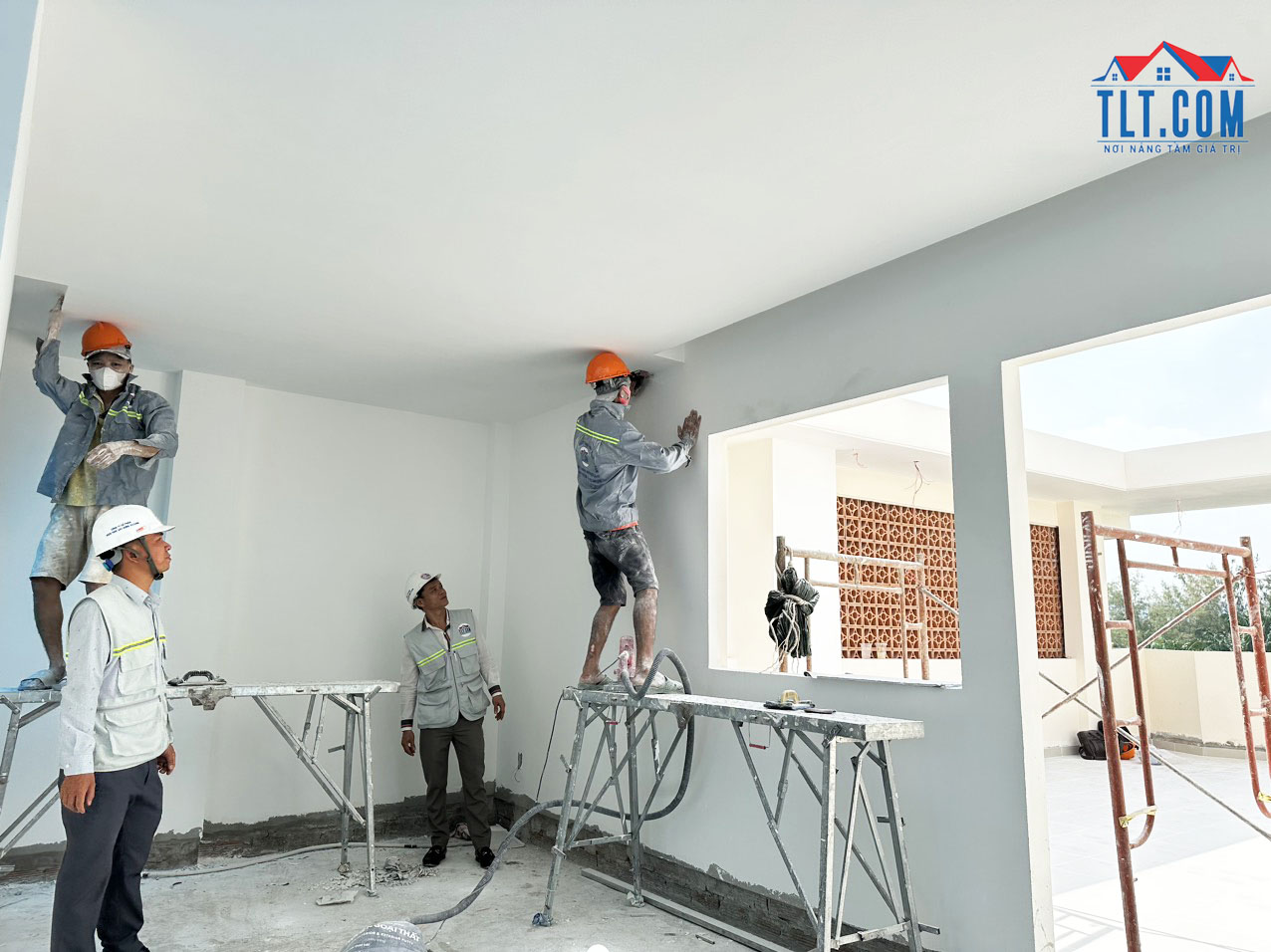Lắp đặt d&acirc;y điện cho nh&agrave;