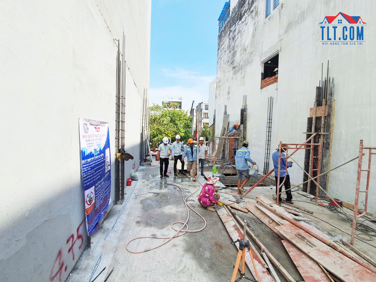 Gi&aacute; x&acirc;y nh&agrave; phần th&ocirc;