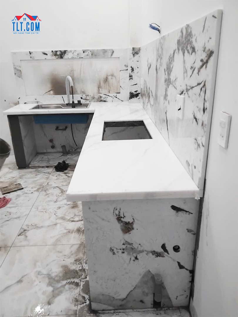 Lắp đặt thiết bị khu vực bếp