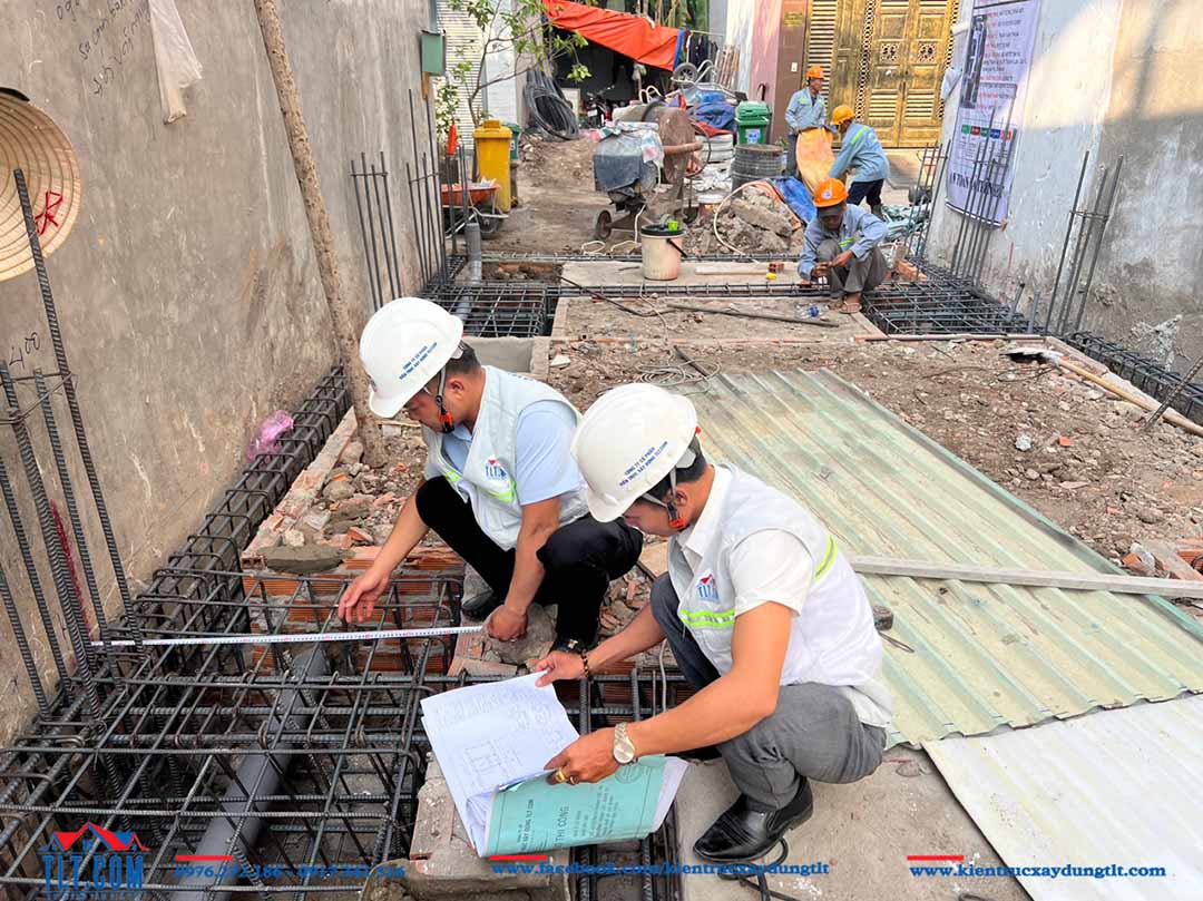 Kỹ sư nghiệm thu trước khi đổ b&ecirc; t&ocirc;ng nền